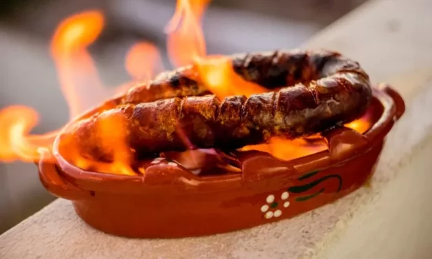 Chouriço à Bombeiro (Portuguese Flame Grilled Chorizo)